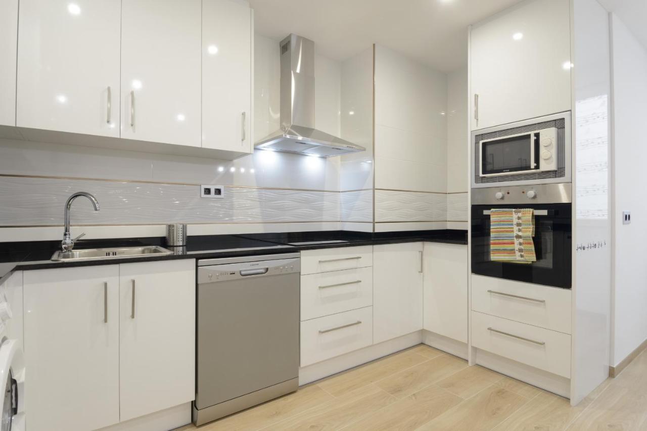 Granada Materno Apartment ภายนอก รูปภาพ