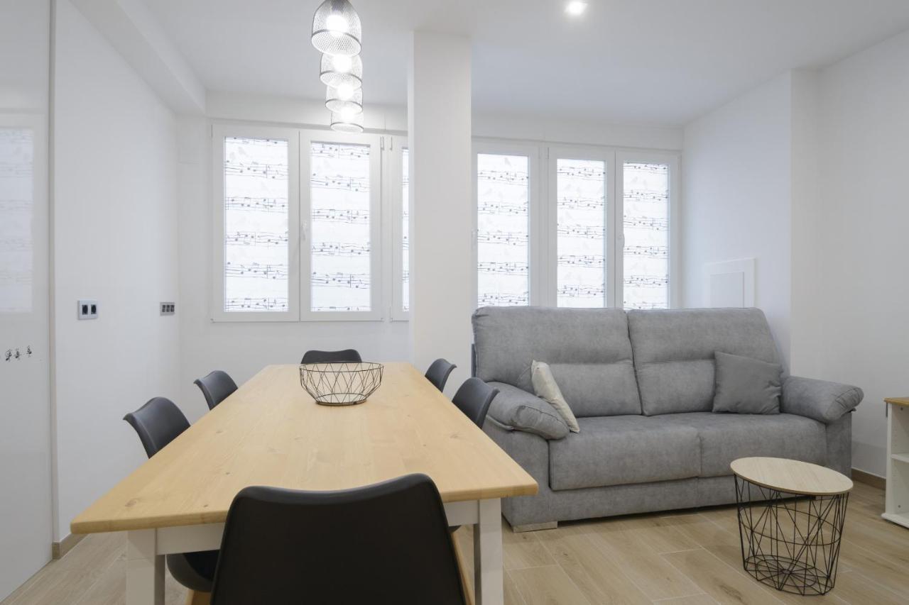 Granada Materno Apartment ภายนอก รูปภาพ