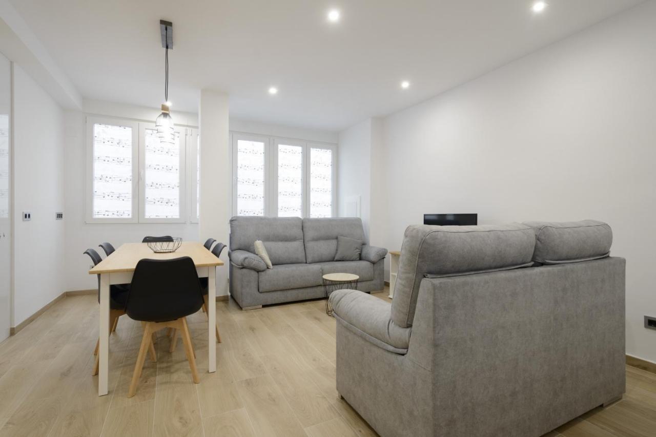 Granada Materno Apartment ภายนอก รูปภาพ