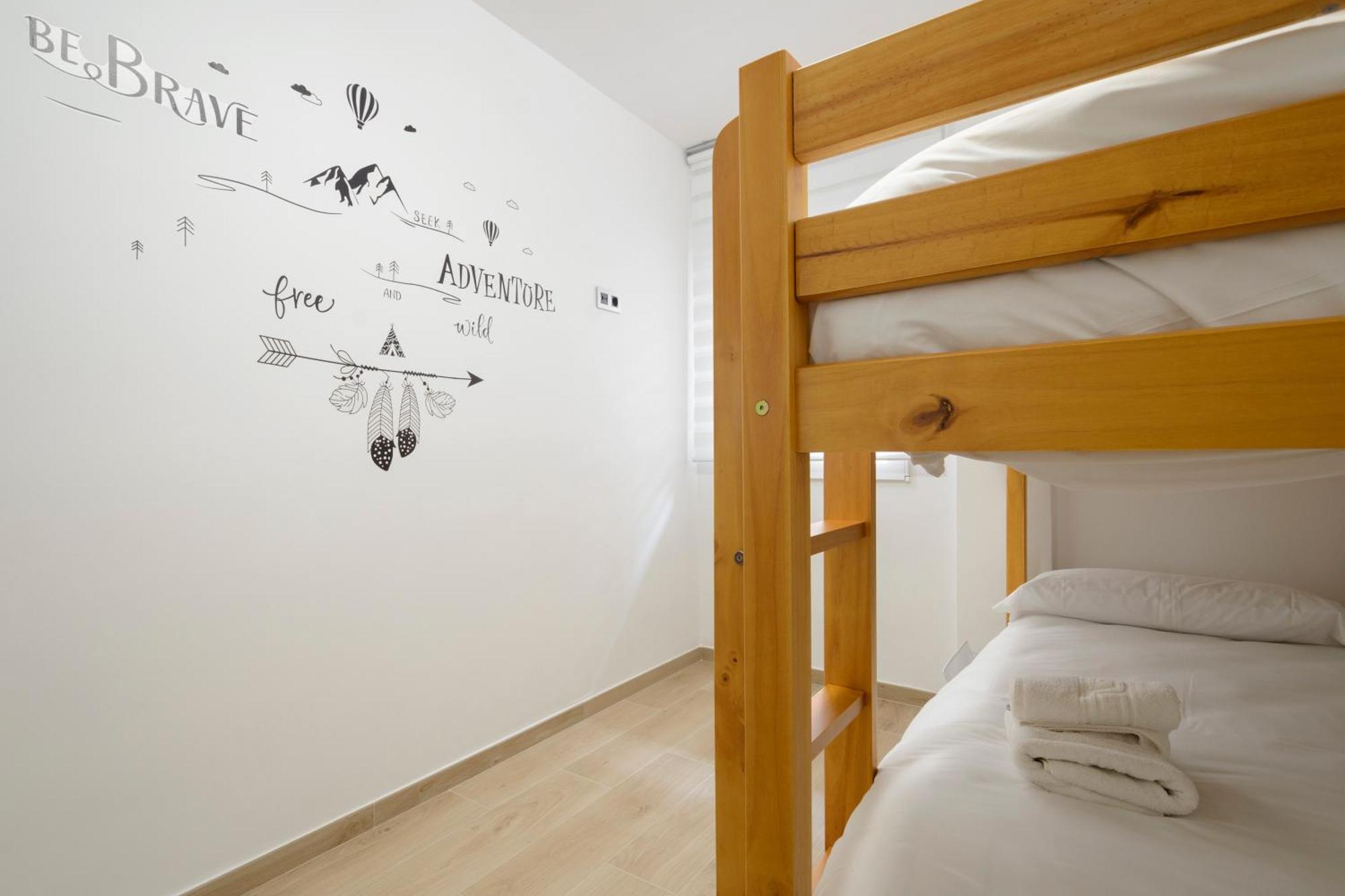 Granada Materno Apartment ภายนอก รูปภาพ